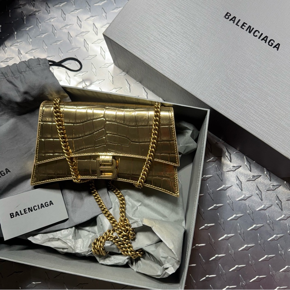 Balenciaga Crush XS Croc Hourglass Chain Bag in Metallic Gold - Picture 6 of 7